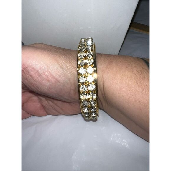 Vintage Gold Tone and Rhinestone Bangle Bracelet - Picture 4 of 6